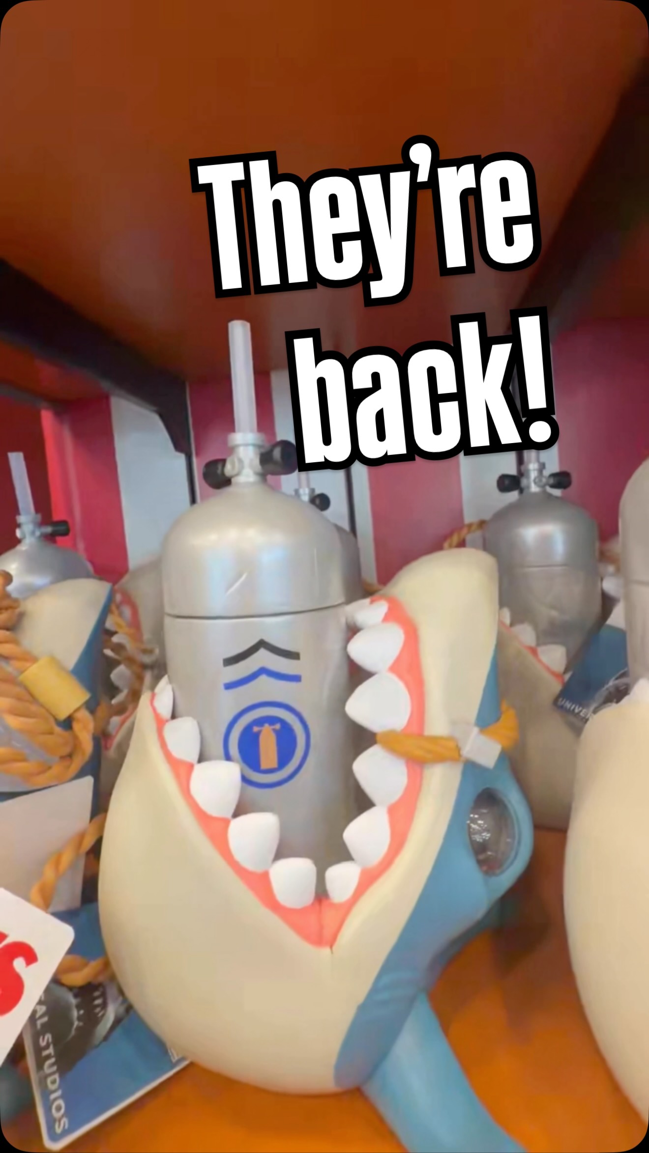 The JAWS sippers are back at @universalorlando. They look slightly different than last year as there isn’t 50th anniversary branding on it anymore. Still looks super cool! Available is a couple different locations around Universal Studios Florida! 🦈
-
#jaws #universalorlando #stevenspielberg @amblin