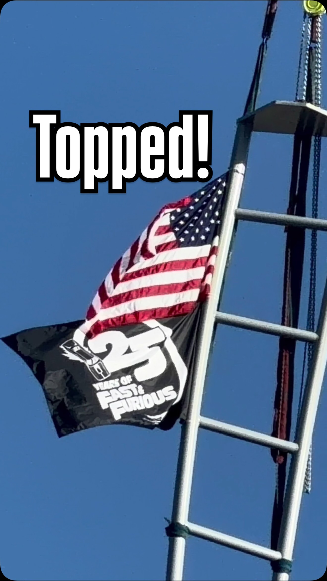 What a sight to see this morning as @universalcreativeofficial looks on as the Fast and Furious Hollywood Drift’s iconic spike gets topped! And look at that @thefastsaga flag! Congratulations to Creative on the accomplishment from the whole Magic City Mayhem network! Can’t wait to ride! 🏎️🎢
-
📍 @universalorlando #rollercoaster #hollywooddrift